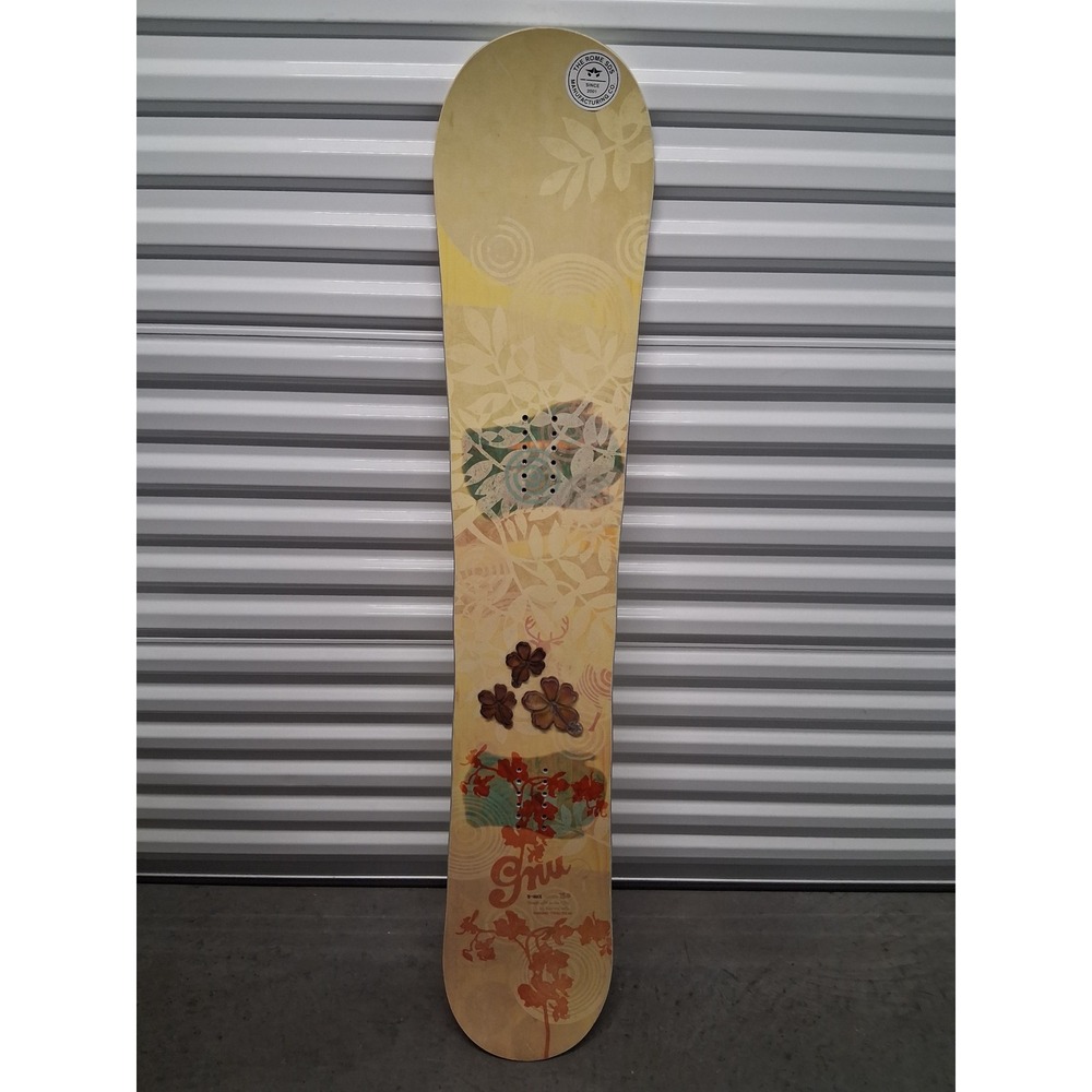 Gnu B-Nice Series 150cm Snowboard Magne-Traction Mervin Made USA Floral Graphic